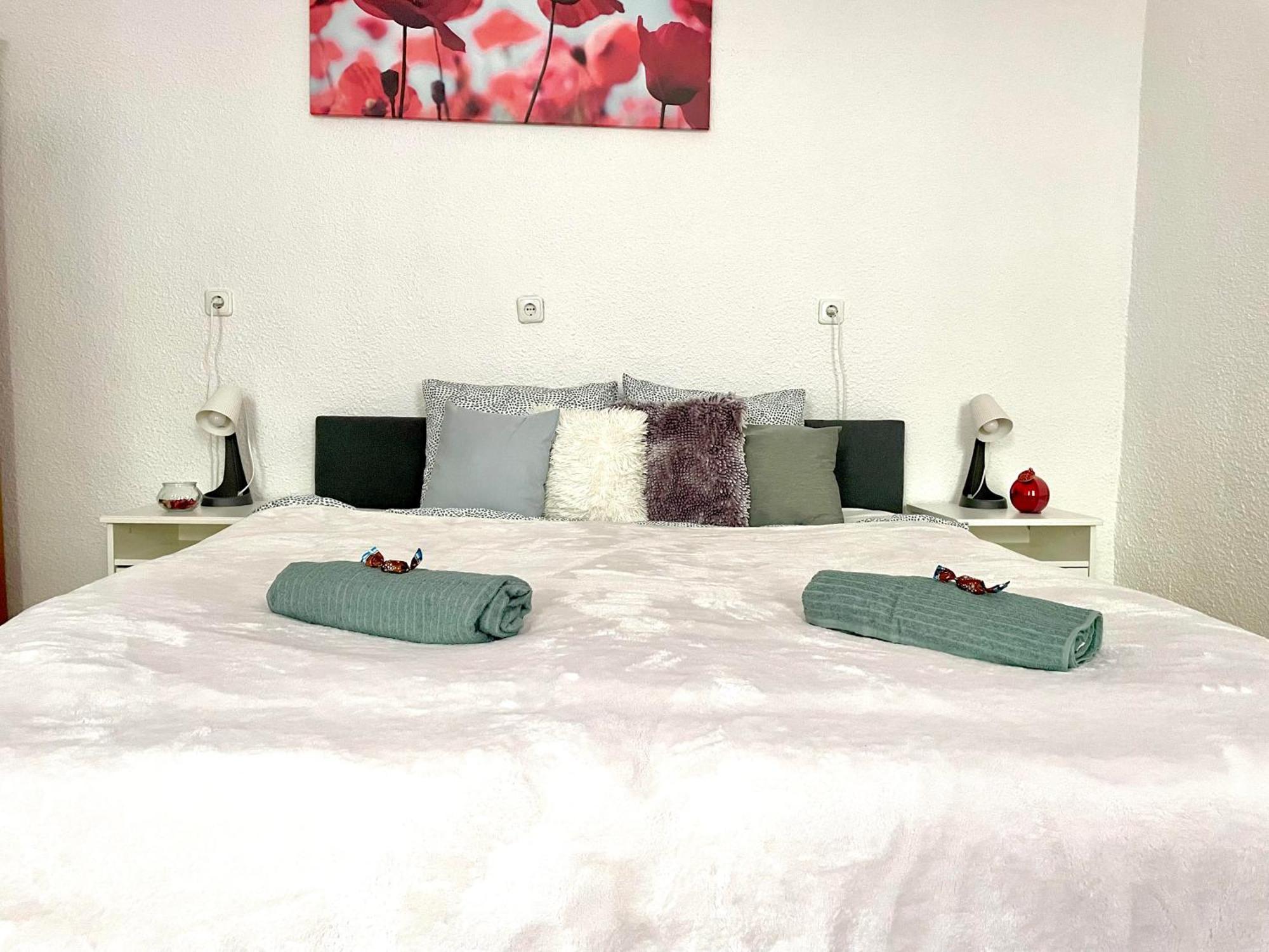 Very Warm Home With Big Bed Near New York Cafe Boedapest Buitenkant foto